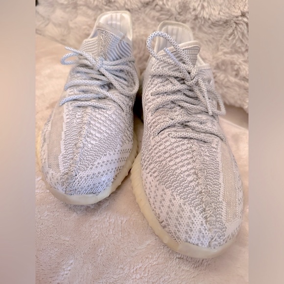Adidas Yeezy 350 Boost V2 Non reflective Grey White Running Shoes 11 - Picture 7 of 11